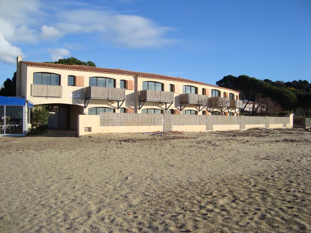 Residence Des Sables D'Or La Croix-Valmer Exterior foto